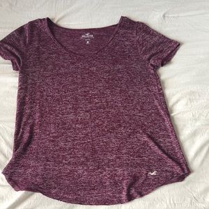 Maroon Hollister “Must Have Collection” Easy Tee